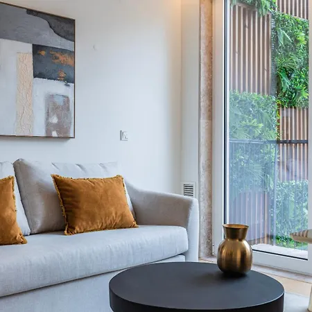 Deluxe 1 Bdr W/ Pool View By Lovelystay * Lisbon