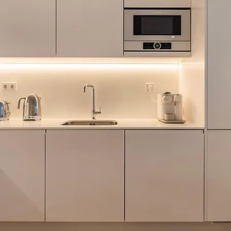 Deluxe 1 Bdr W/ Pool View By Lovelystay Apartamento *