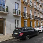 Deluxe 1 Bdr W/ Pool View By Lovelystay Appartement Lisboa
